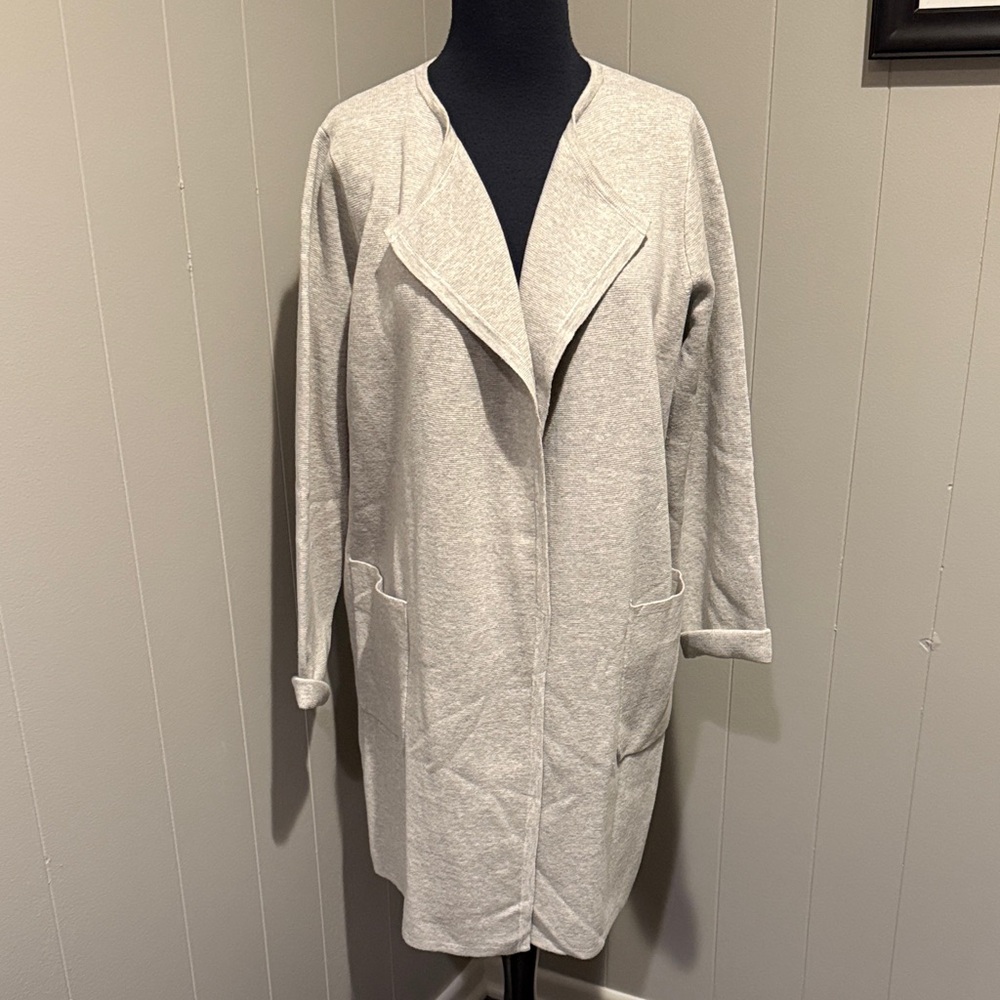 B22 J. Crew Women Medium Light Gray Open Front Cardigan Large Lapel Preppy